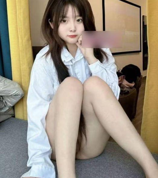 武侯刚下海年轻小妹