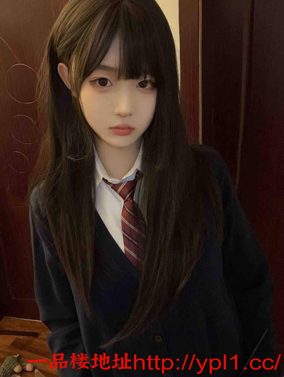 大二清纯粉乳小学妹