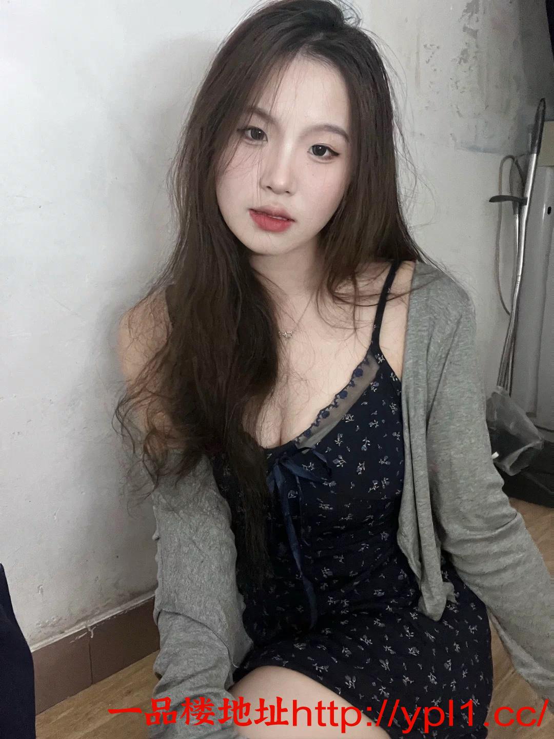 粉嫩玉女兼职可内射