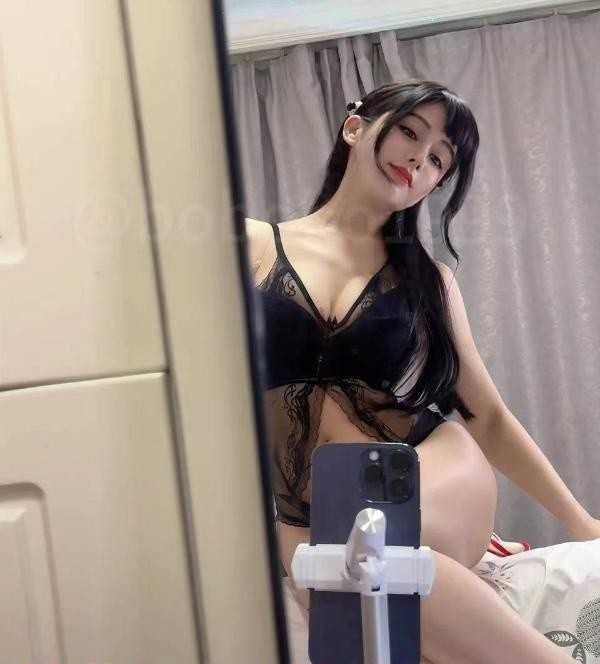 想要哥哥的大肉棒狠狠操