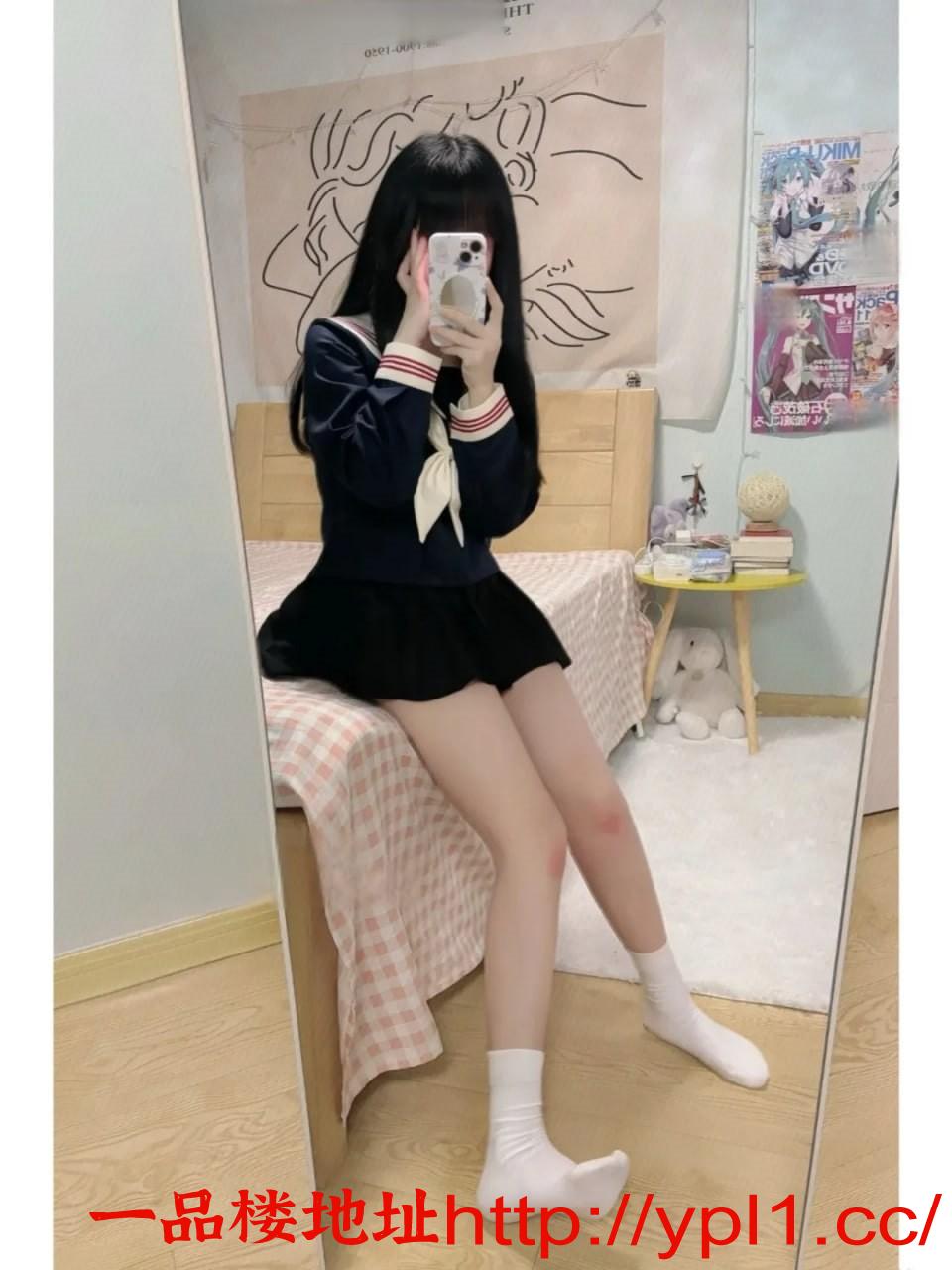 粉红小穴少女 发育期性瘾大 短期兼职