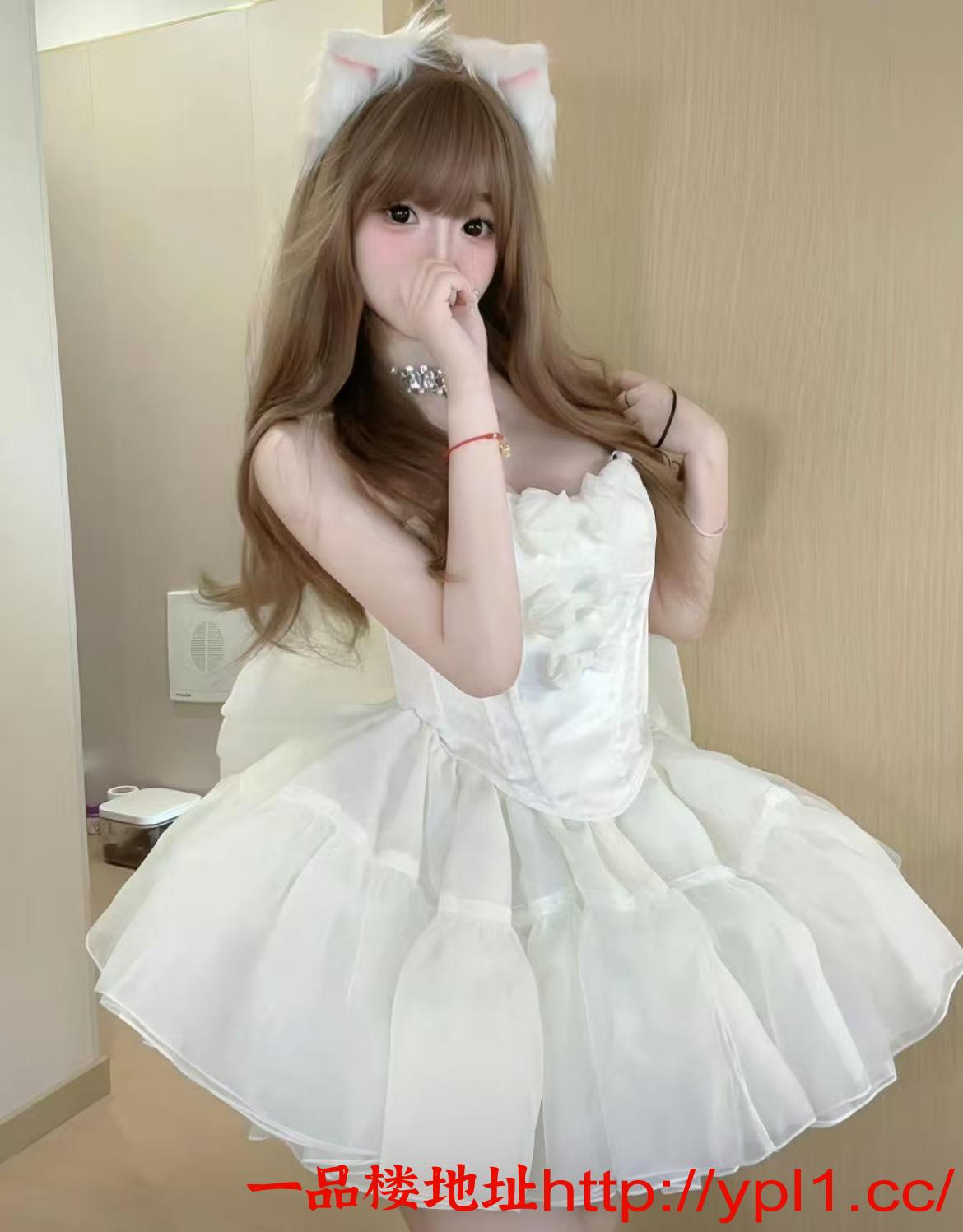 自由兼职粉嫩白虎学妹 发育期性瘾大