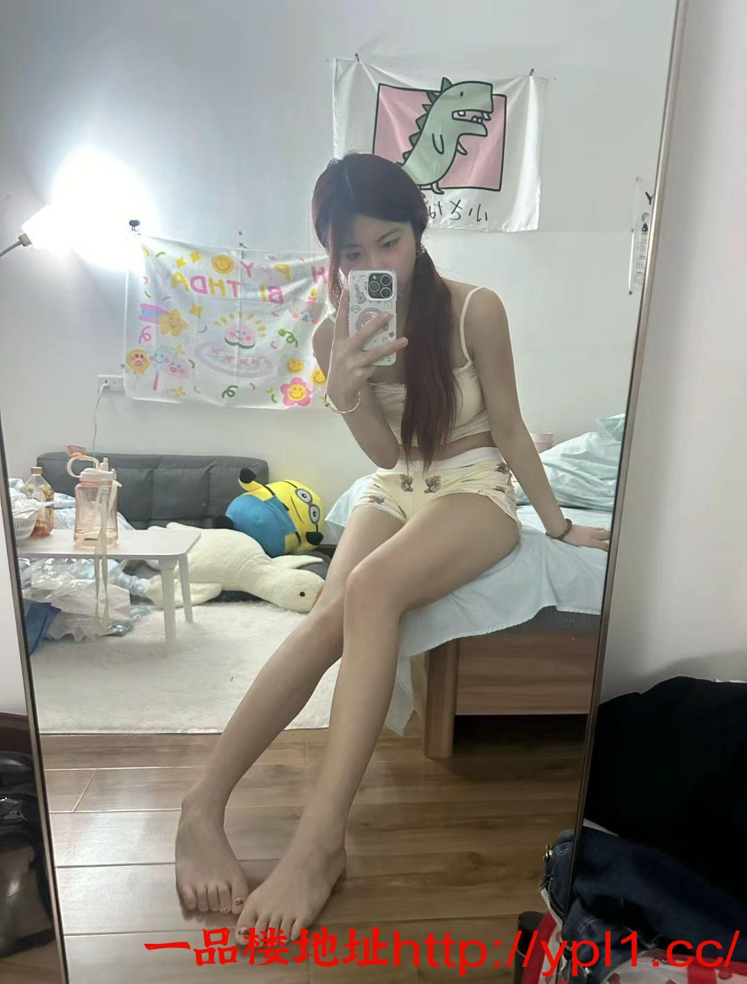 很有女友感的妹子