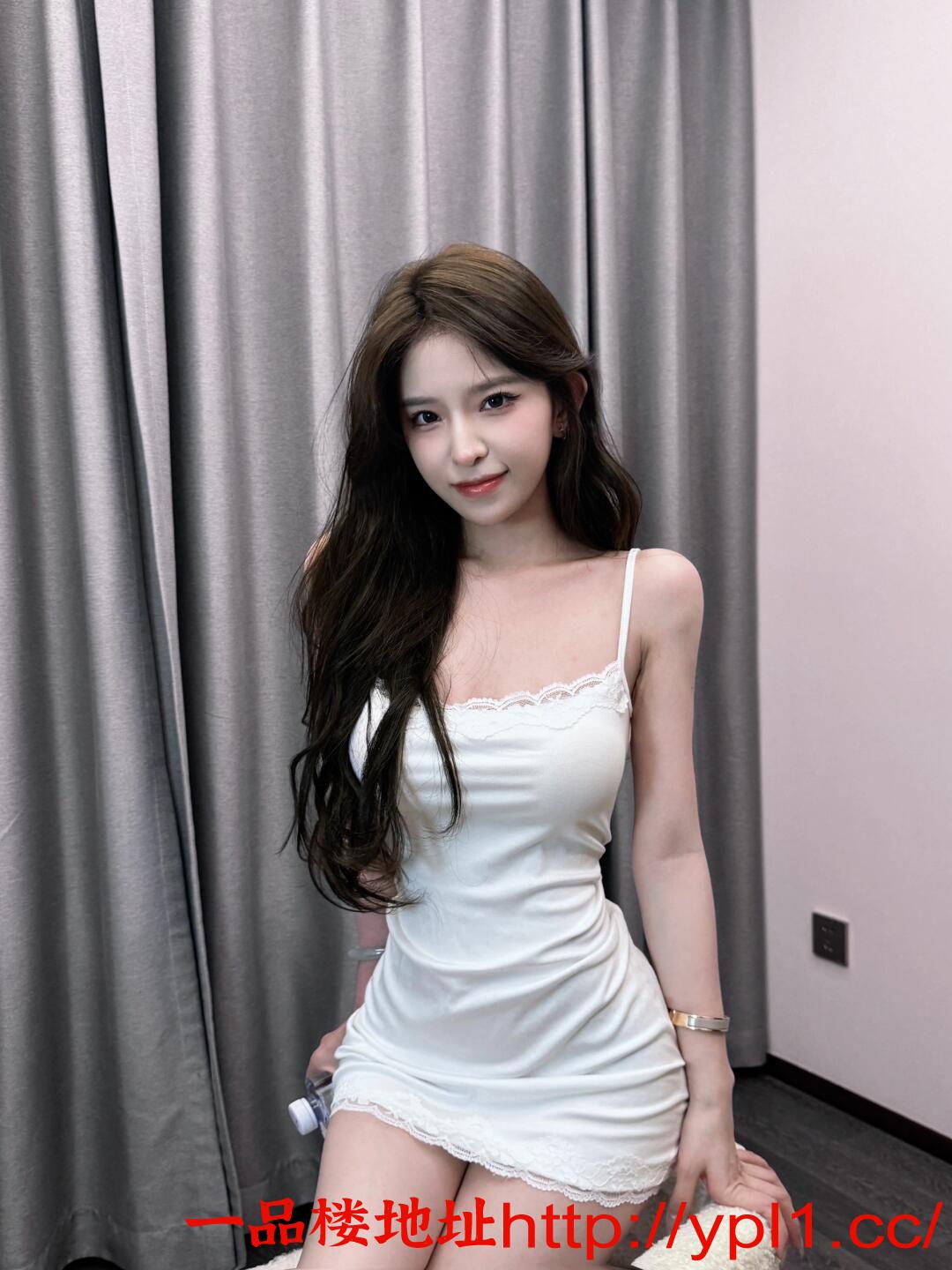 宝安极品嫩妹身材丰满口活一绝