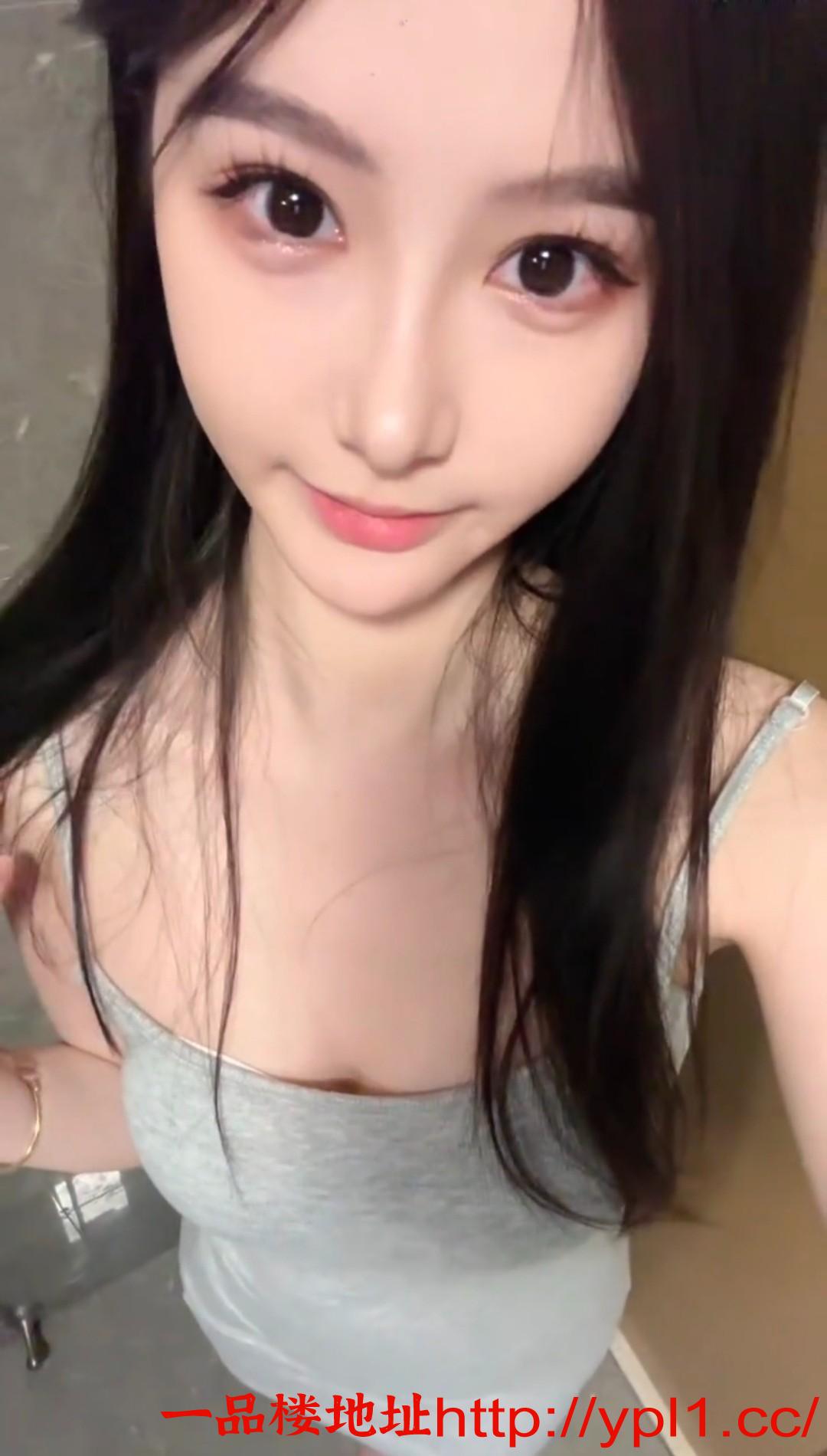 婀娜多姿高颜值妹妹兼职也能外出