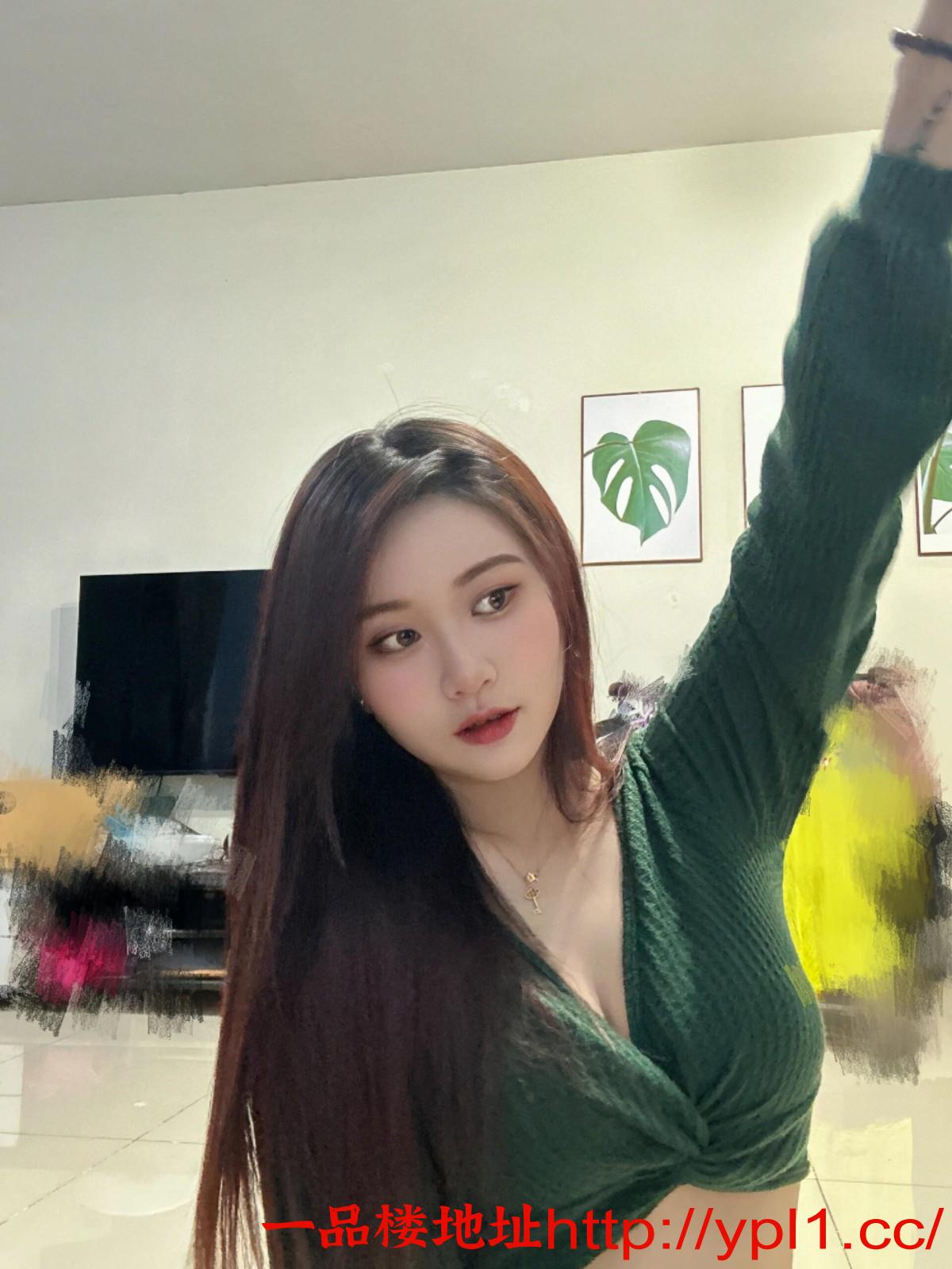 丰满小骚货极度反差易潮喷口活很好