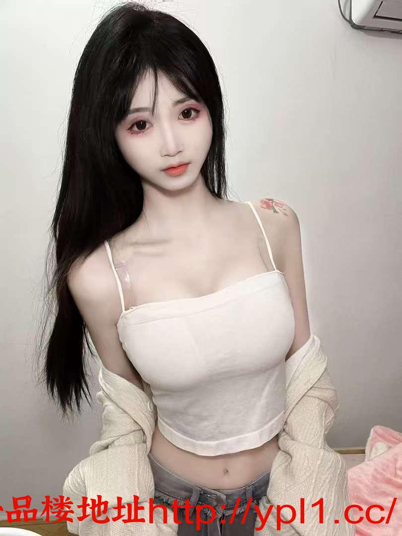 稚嫩喜欢后入抽插的美妞