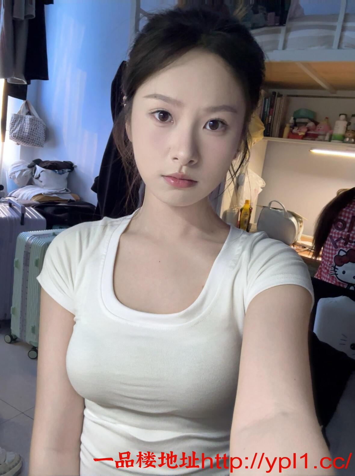 巨乳童颜女友型兼职