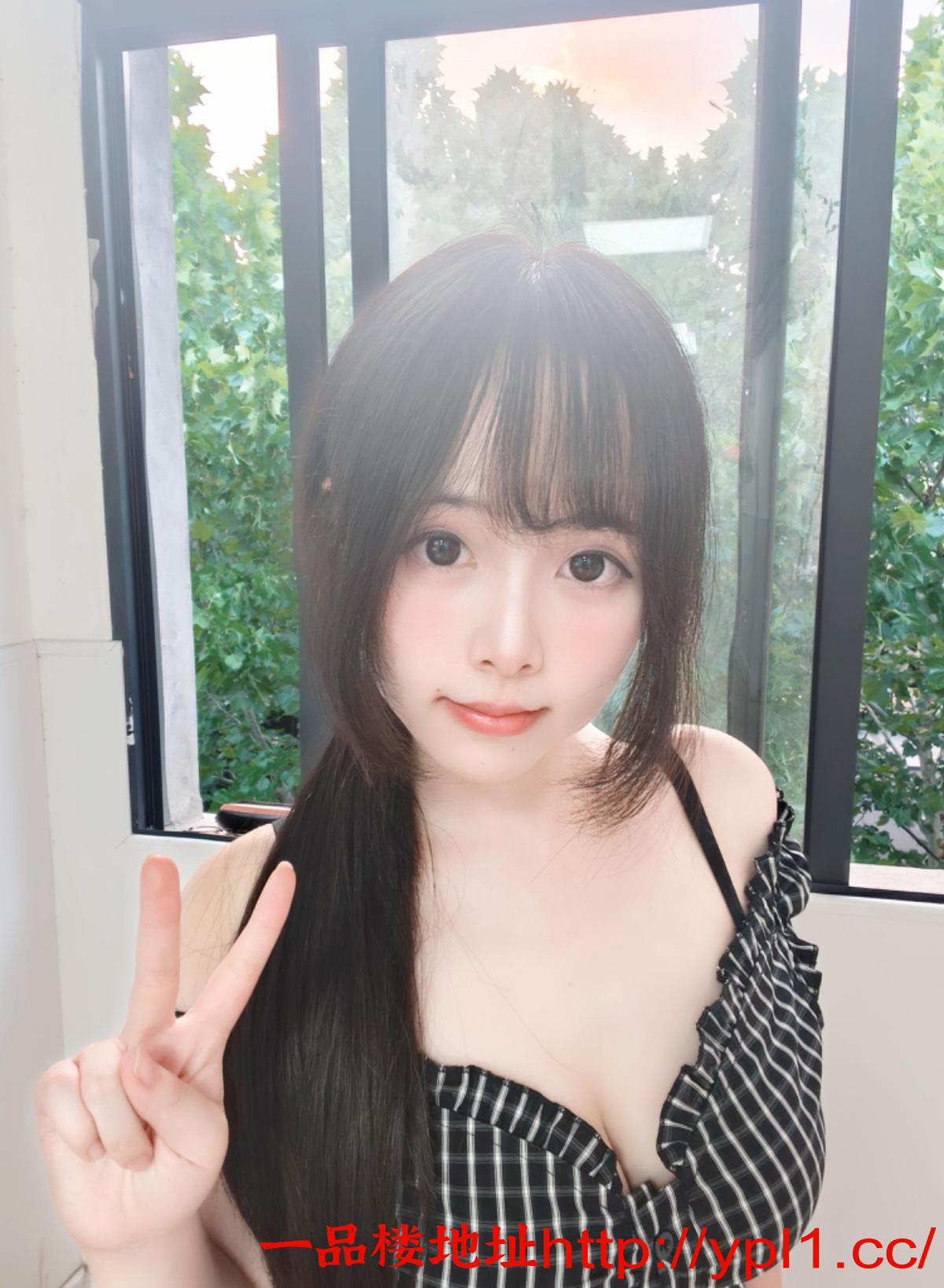 刚下海身材好皮肤白净小姐姐