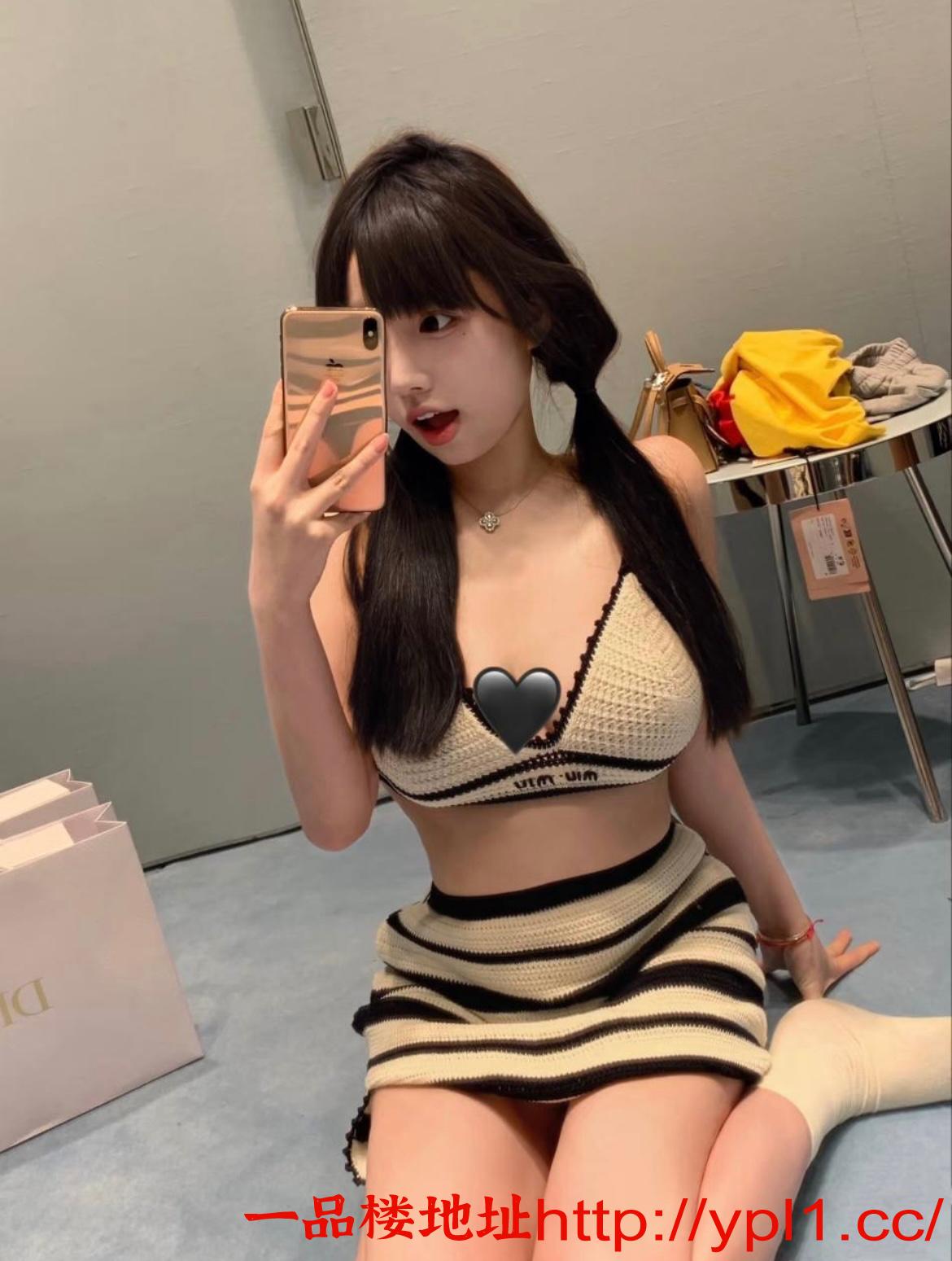 兼职性感粉嫩鲍鱼貌美骚货服务一流