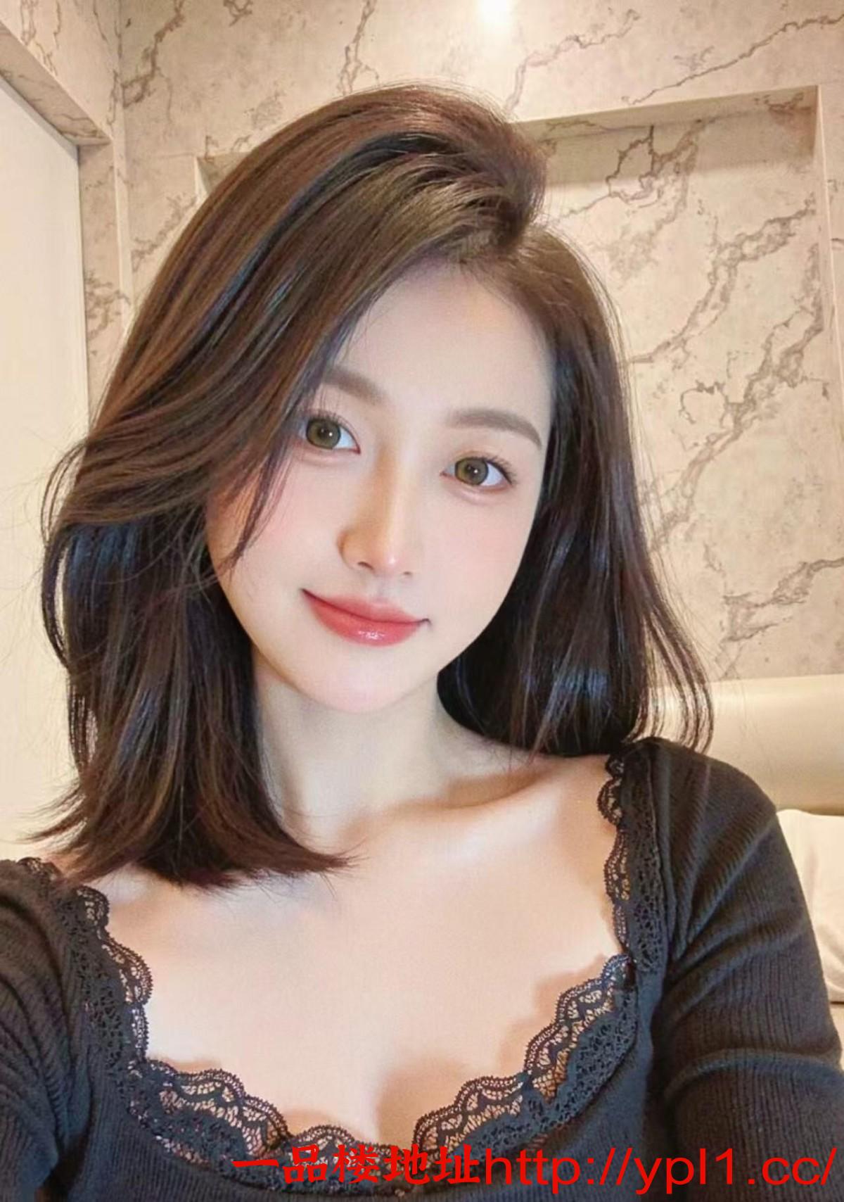 市-性感小紫老师很粉很嫩很滑