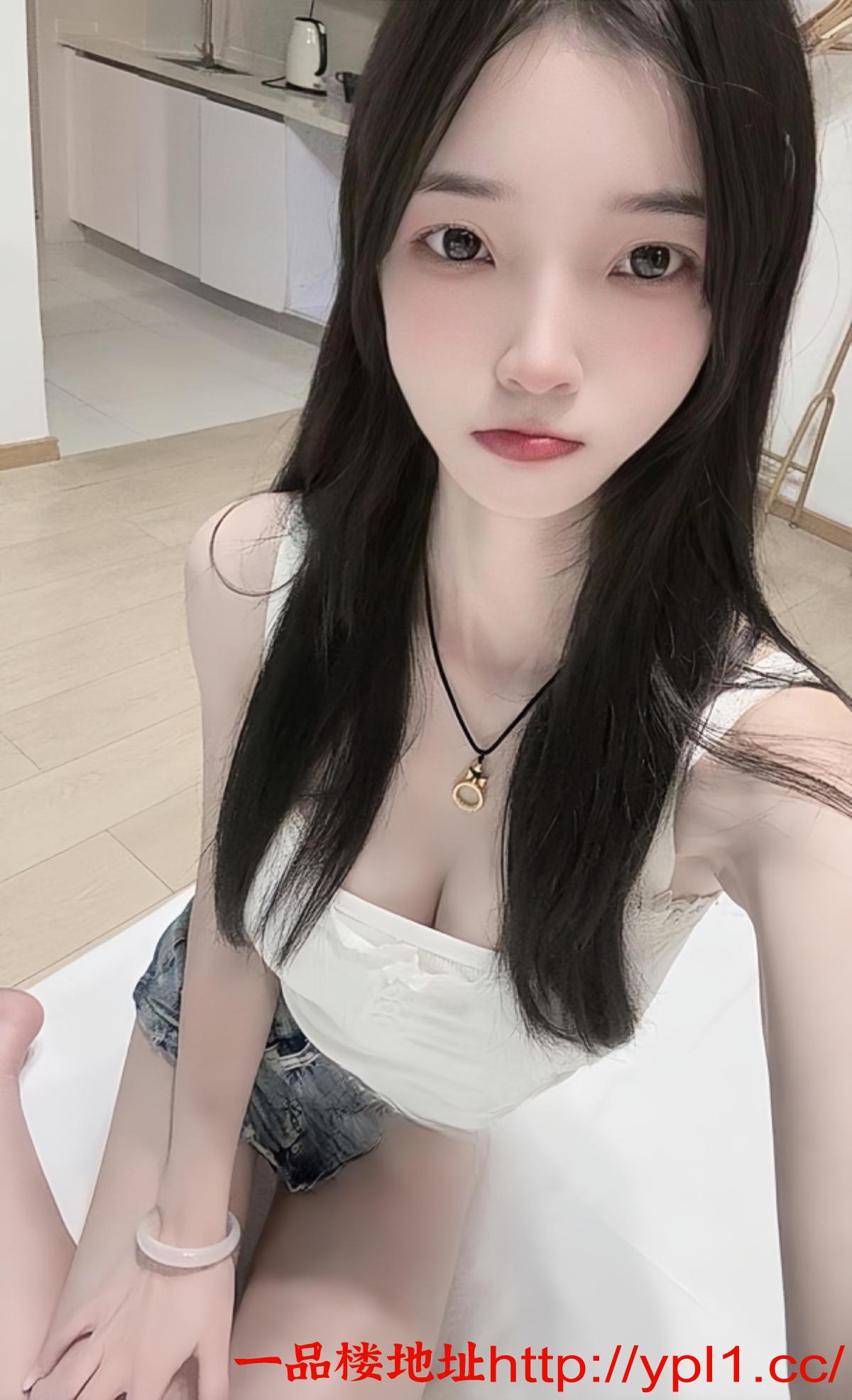 纯御兼职御姐粉白臀大馒头