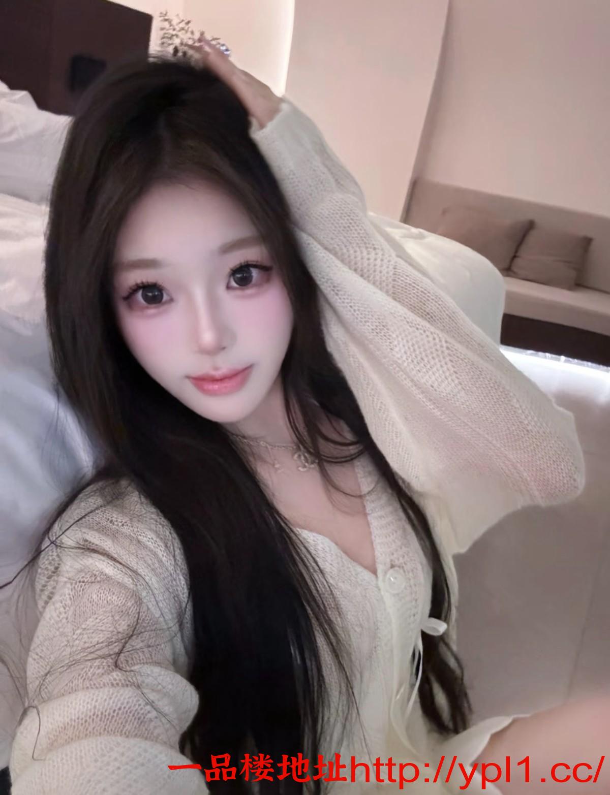 粉嫩多汁极品身材大长腿小姐姐！！