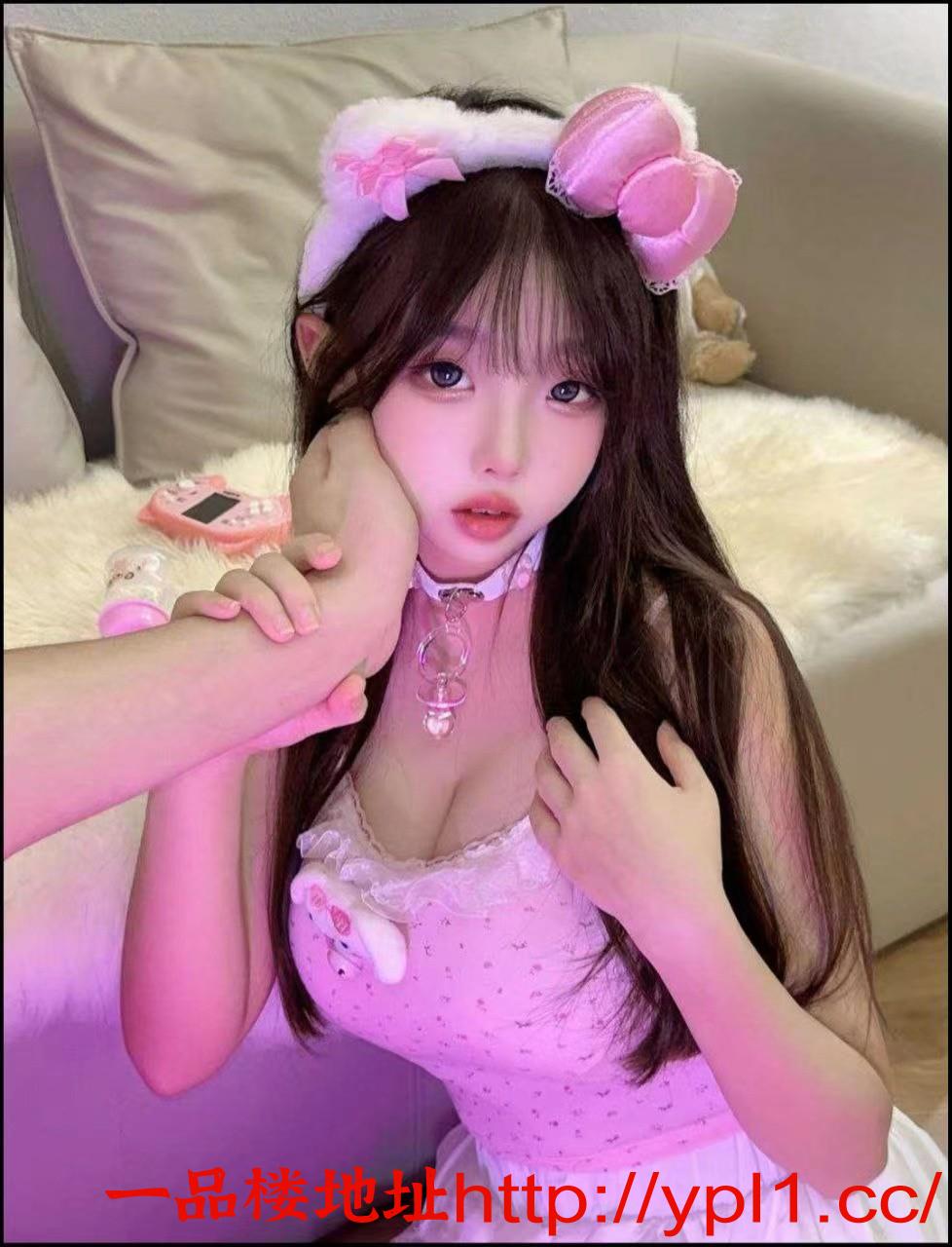 大胸少妇，御姐范儿