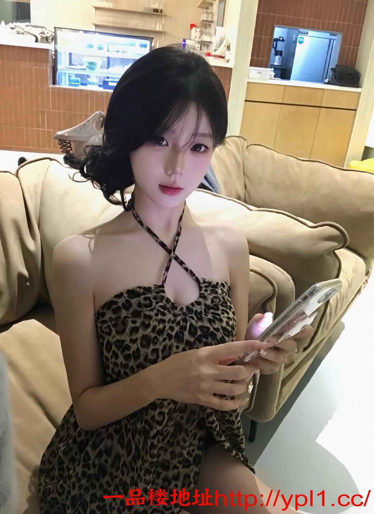 性感长腿柔情似水御姐丝袜诱惑（可外出）