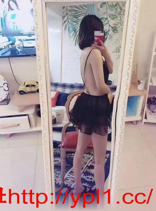 二刷美腿炮架少妇思思