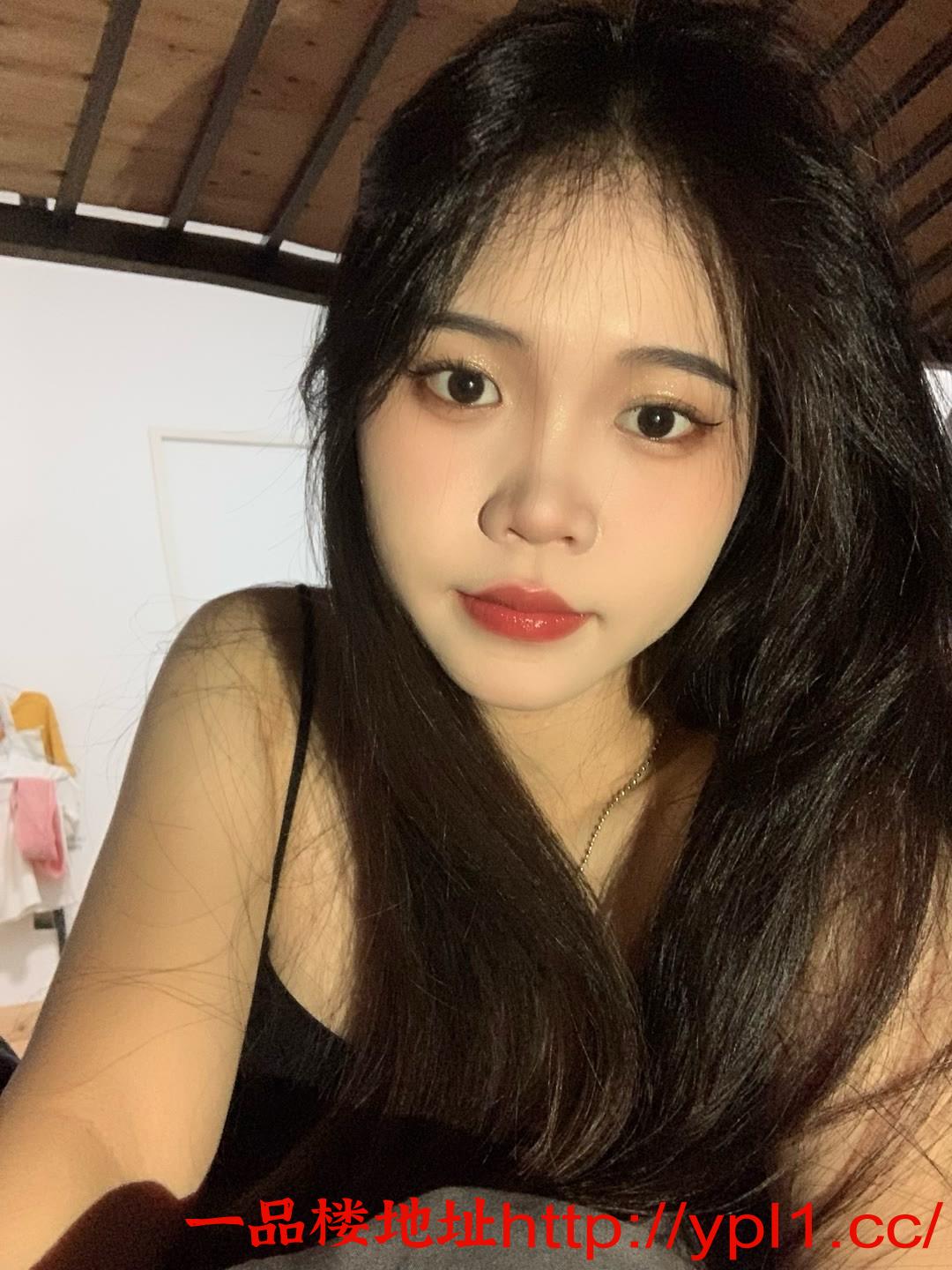 嫩妹子小穴又紧又润口活舒服