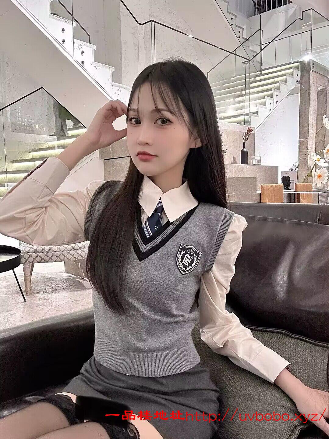 年轻小妹十分听话干的淫叫不断