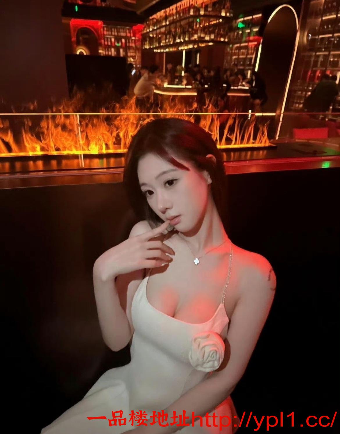 御姐风情妩媚火辣风骚