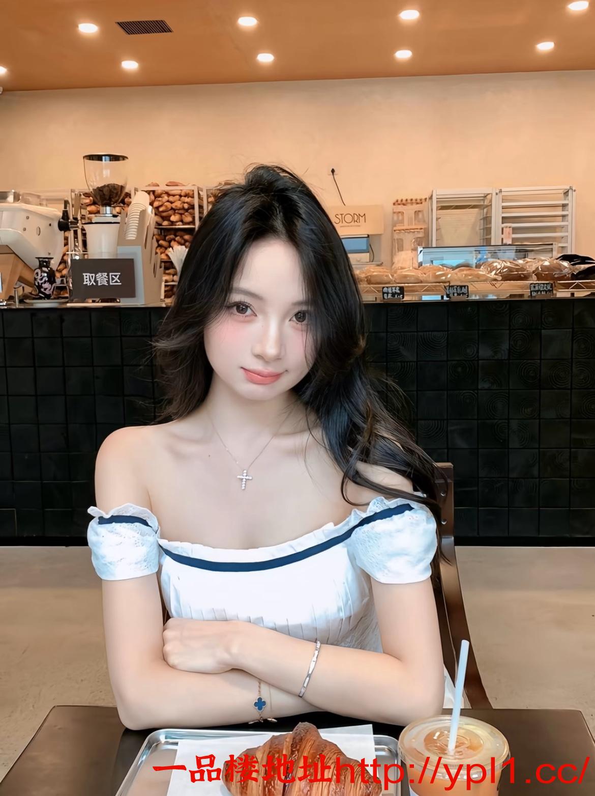 极品美女可吞精爱夹肉棒的骚逼