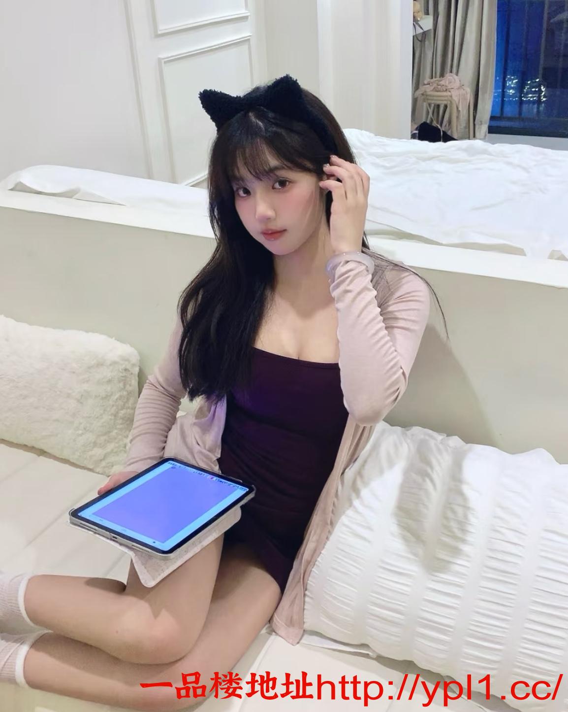 小穴湿润性格火热小辣妹