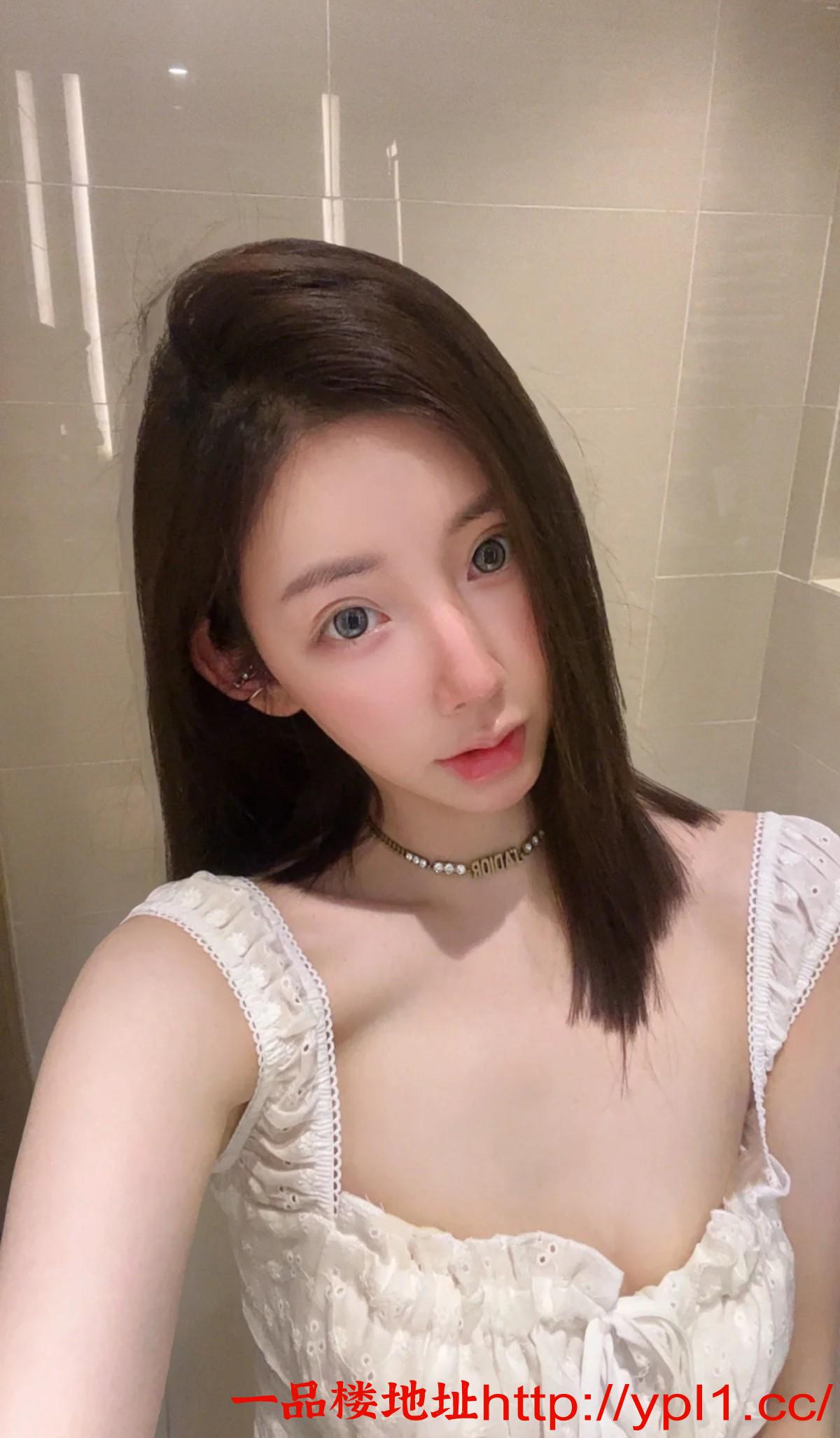 大学生暑假兼职嫩滑逼紧(可外出）