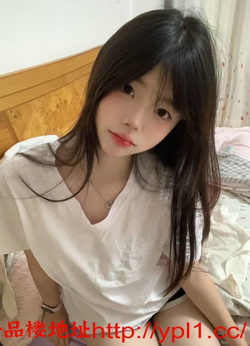 兼职丰满御姐黑丝诱惑