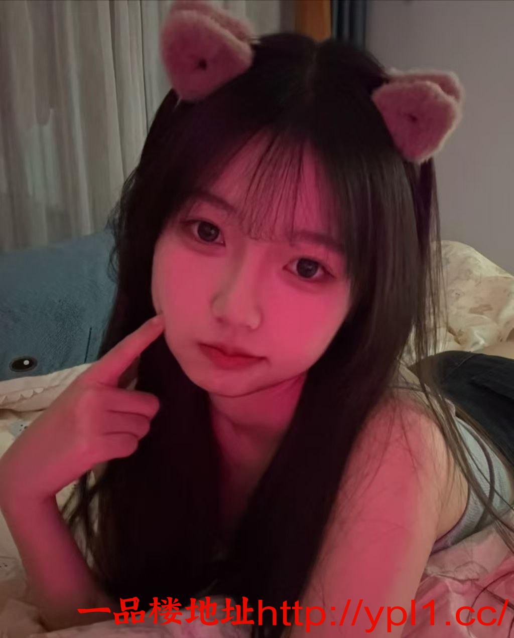 服务型性感小嫩妹