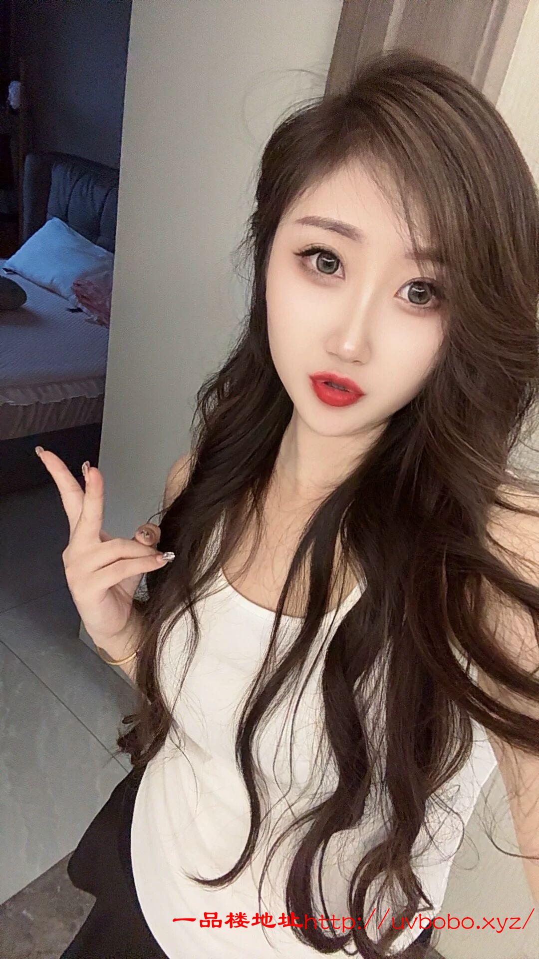 纯欲小妖精黑丝诱惑