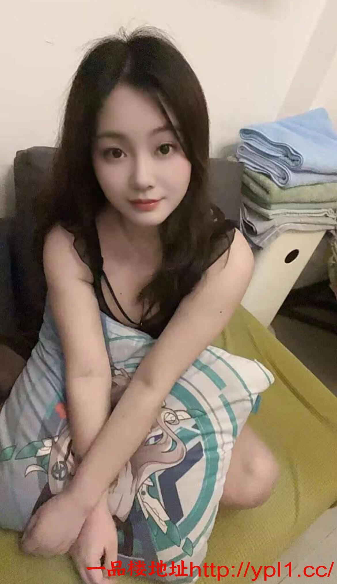 迷人娇喘瑜伽教练