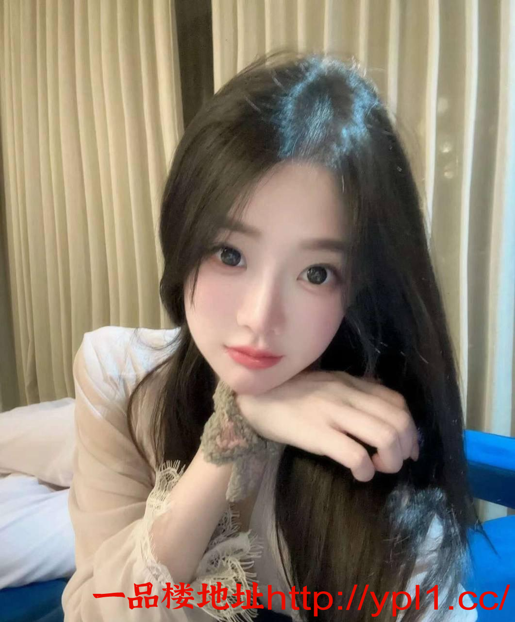 00后妹妹粉嫩水多的小尤物