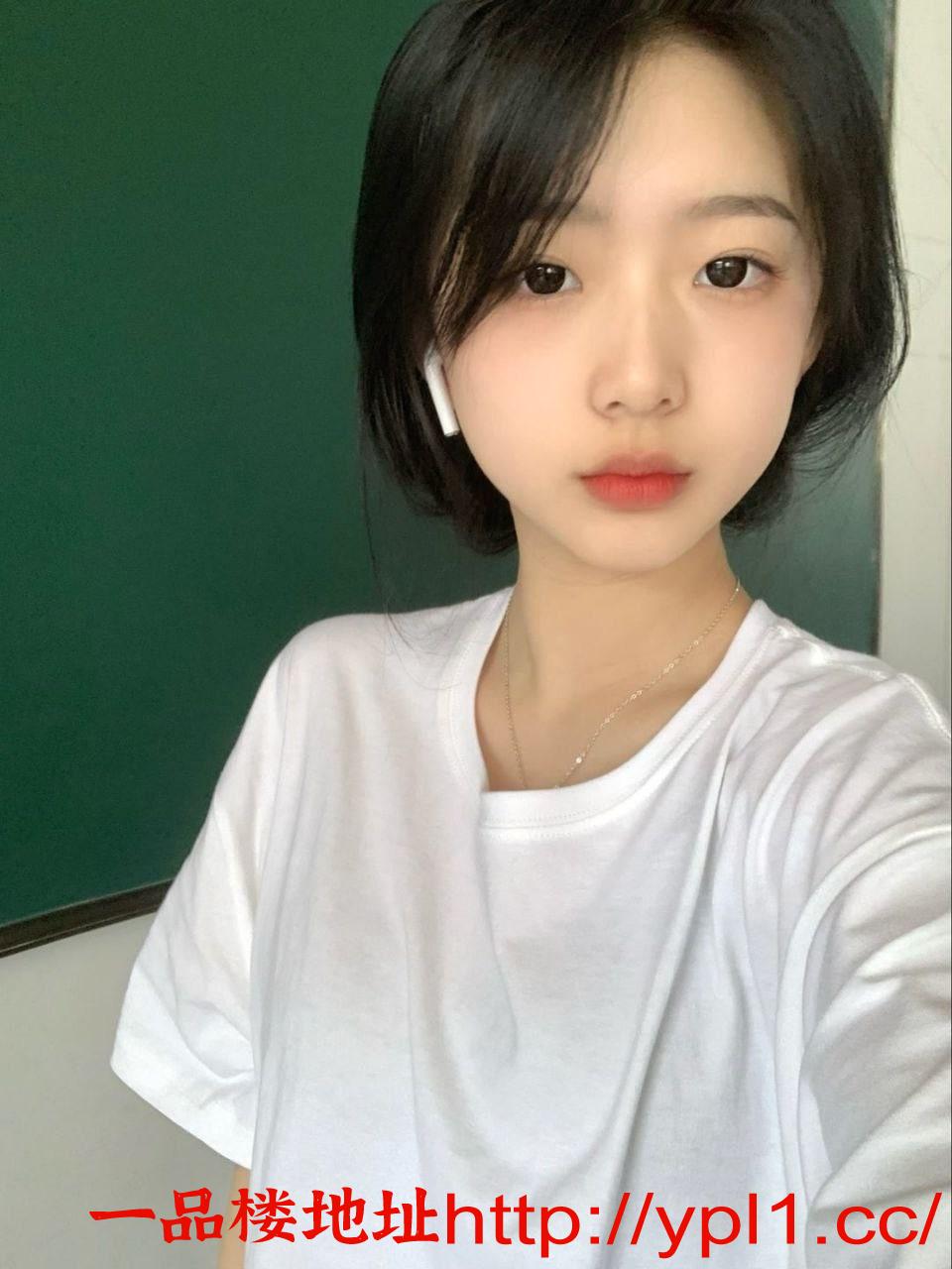 800可内射学生妹