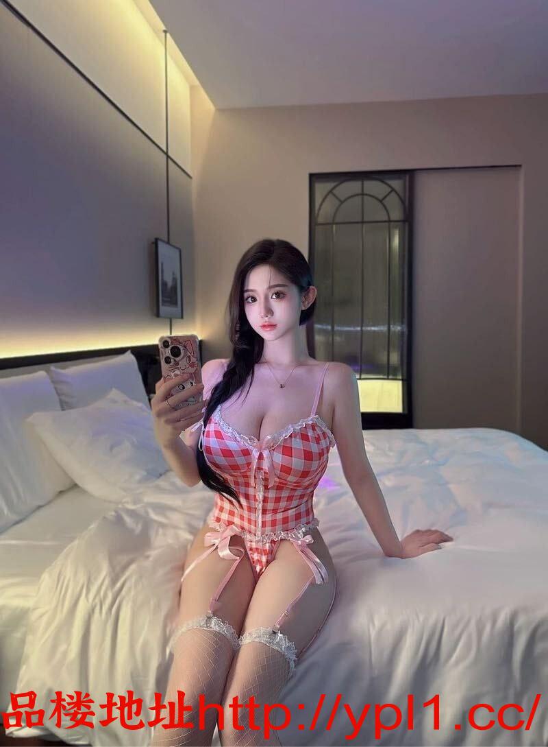 性感真实兼职，少妇，校生小姐姐