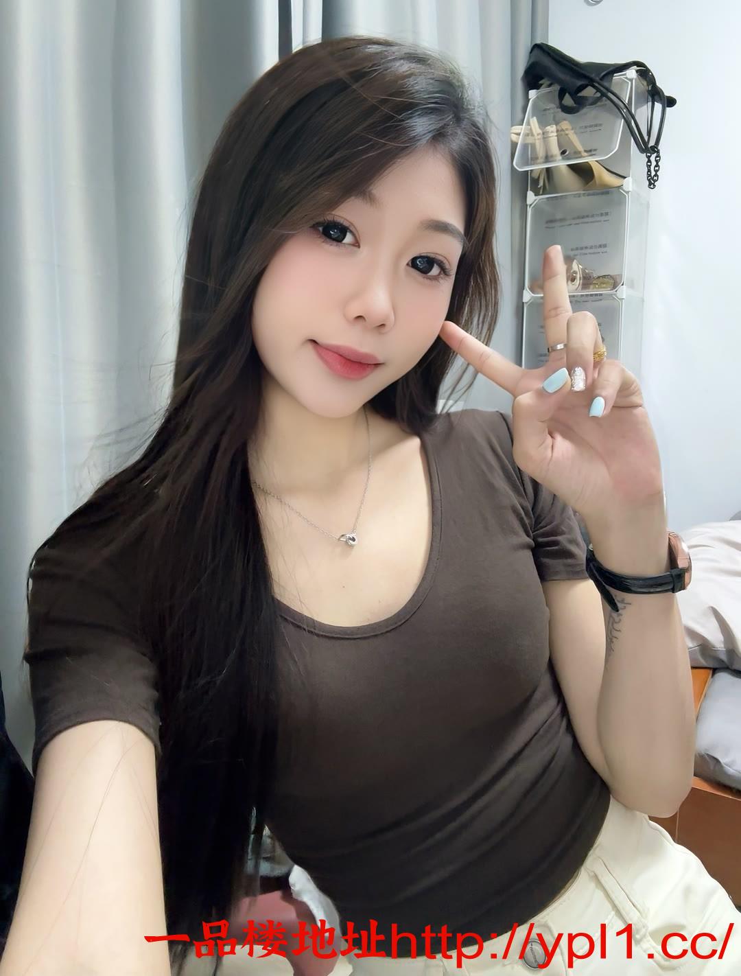 乖乖女丰满性感粉嫩多水逼逼紧致