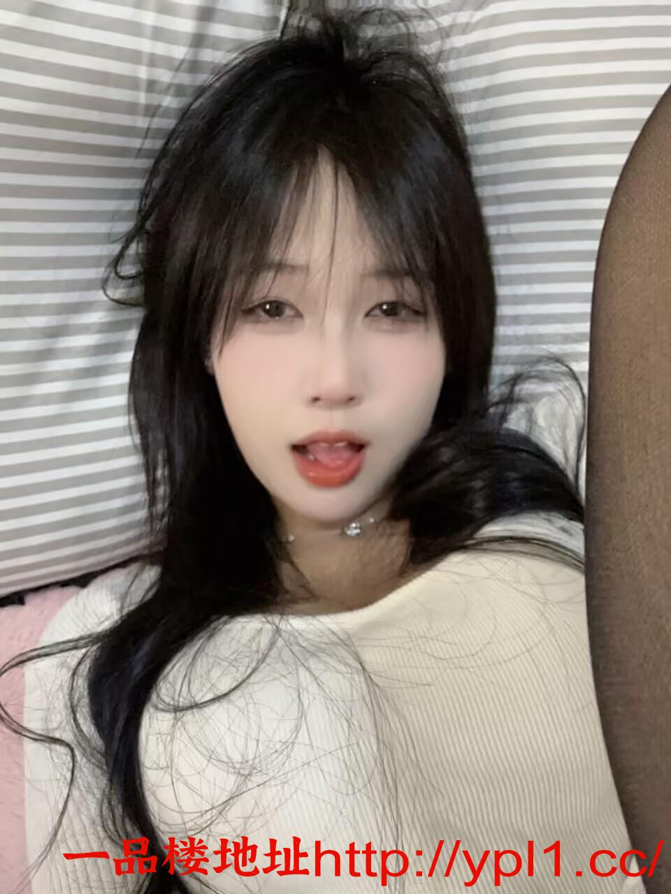 皮肤白嫩多汁够浪小姐姐兼职