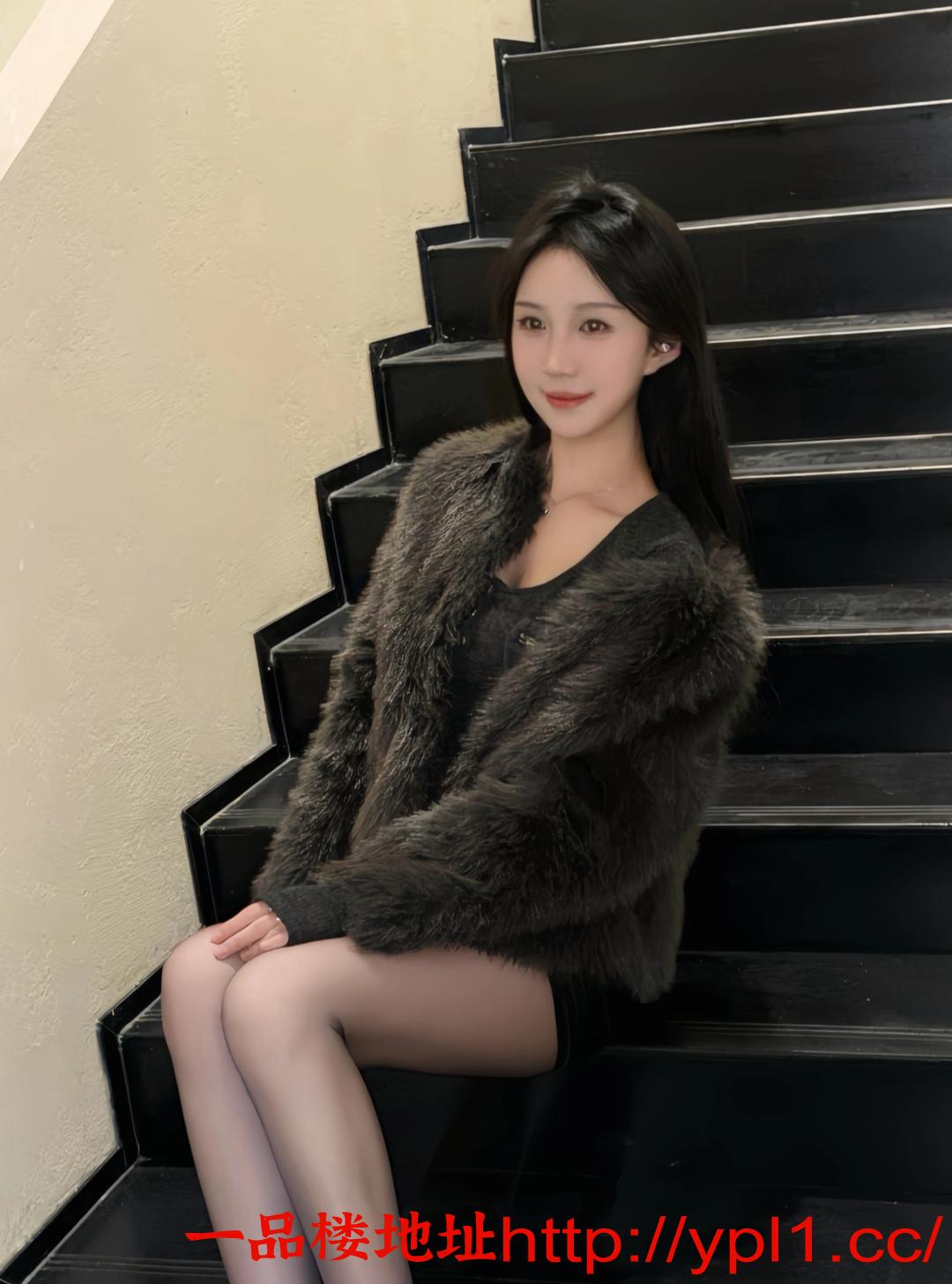 区清纯高颜值性感御姐00后