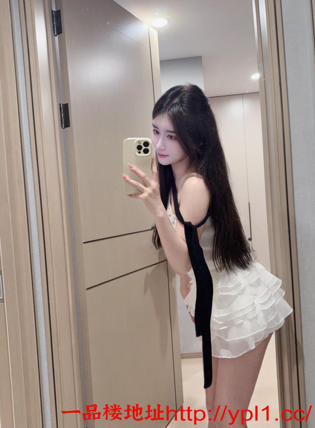 极品丰臀妩媚御姐会喷水肥鲍诱人