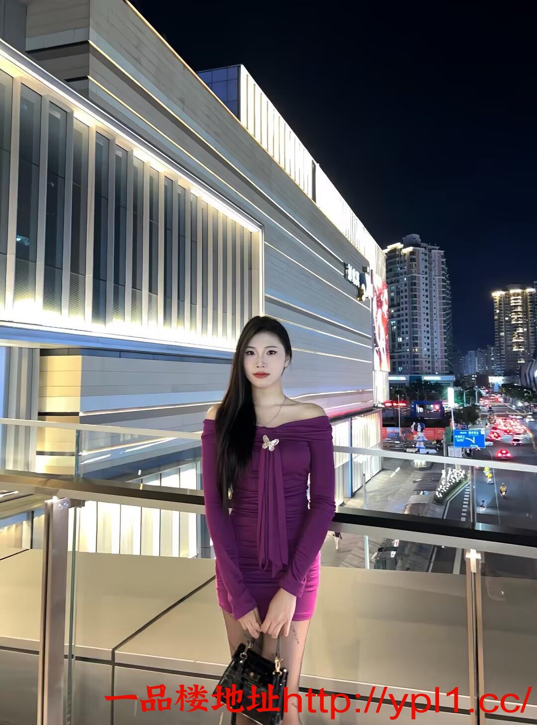 兼职女孩敏感水多易高潮喷水