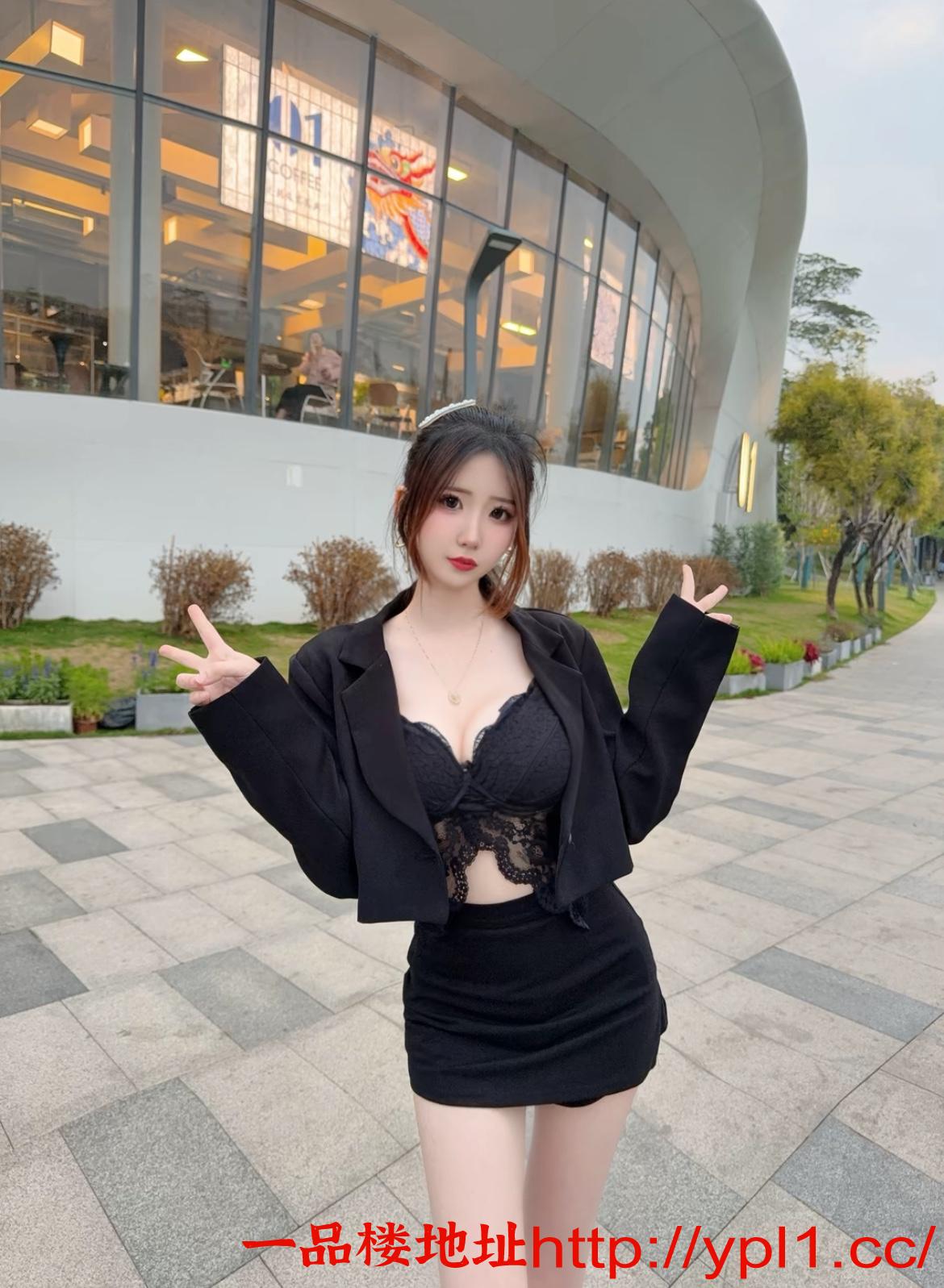 大胸性奴蛋蛋 操起来热情 特别配合