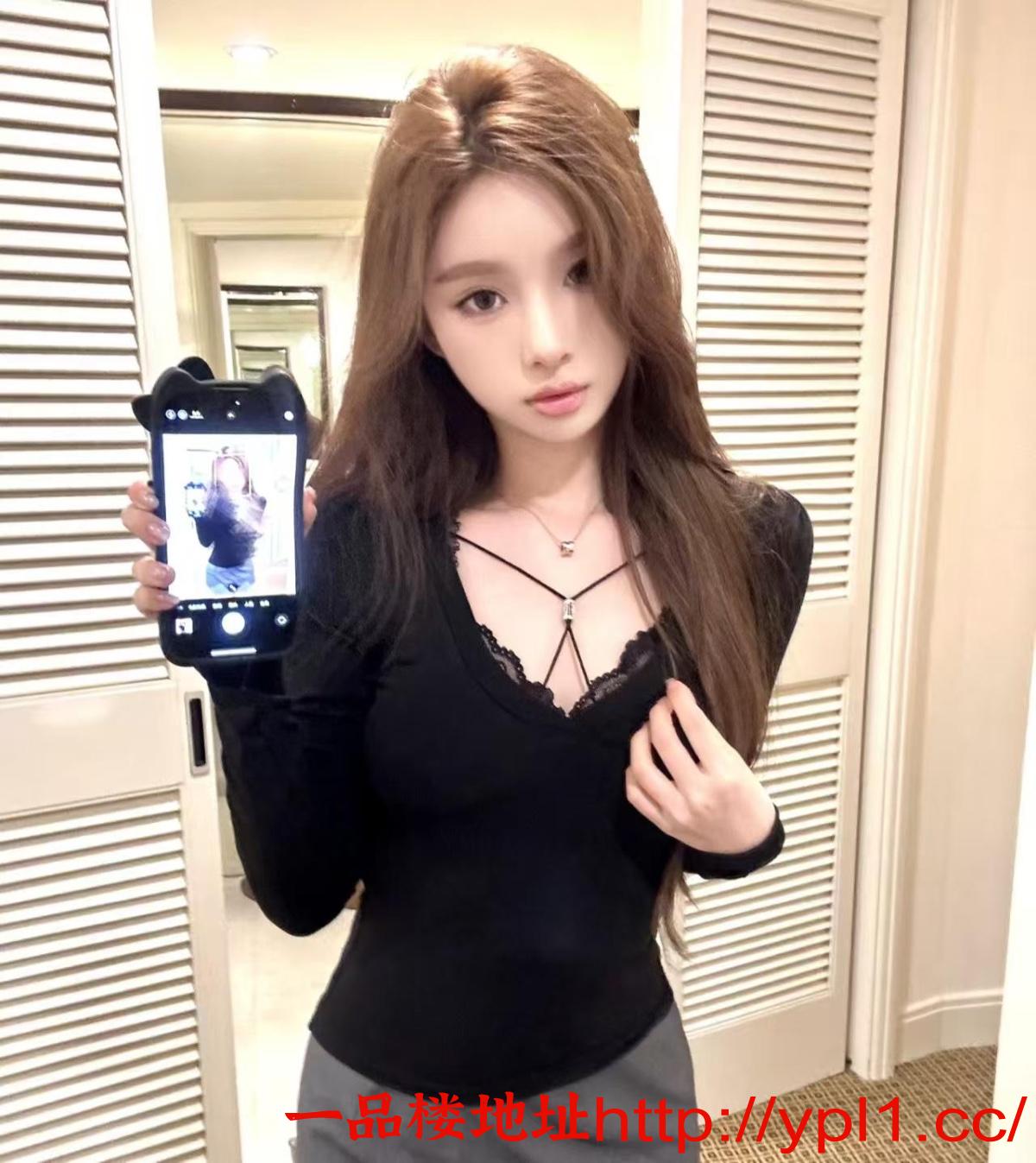 太仓高颜值粉嫩逼紧水多兼职的清纯