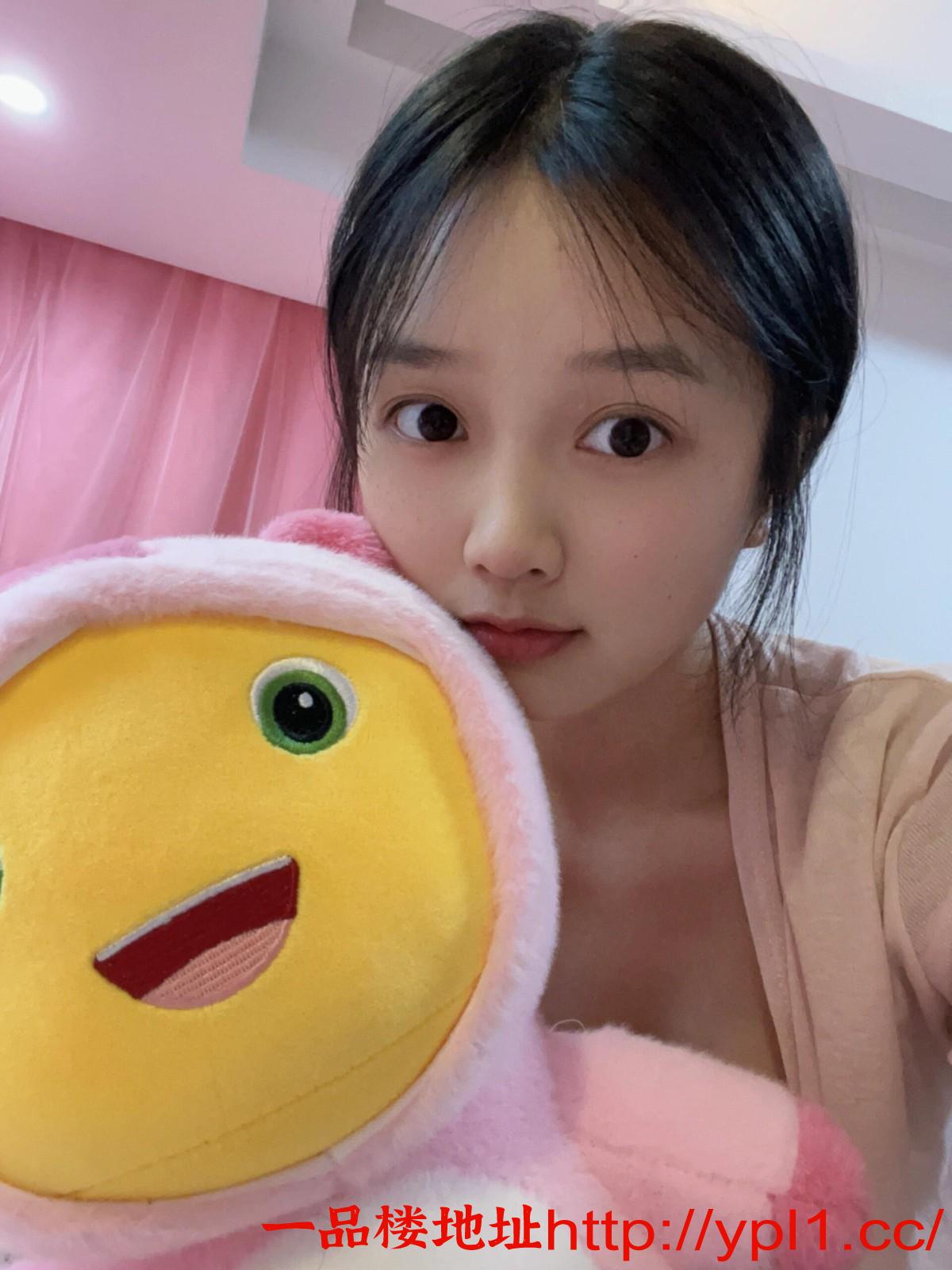 刚下海的成熟性感小骚妹(可外出)