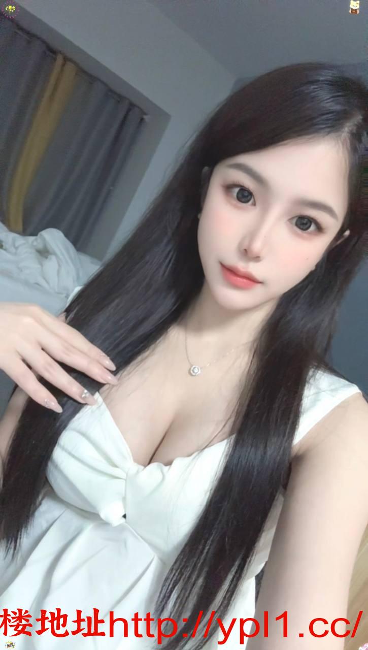 洪山极品丰乳小姐姐会潮喷 下面超敏感（已体验）