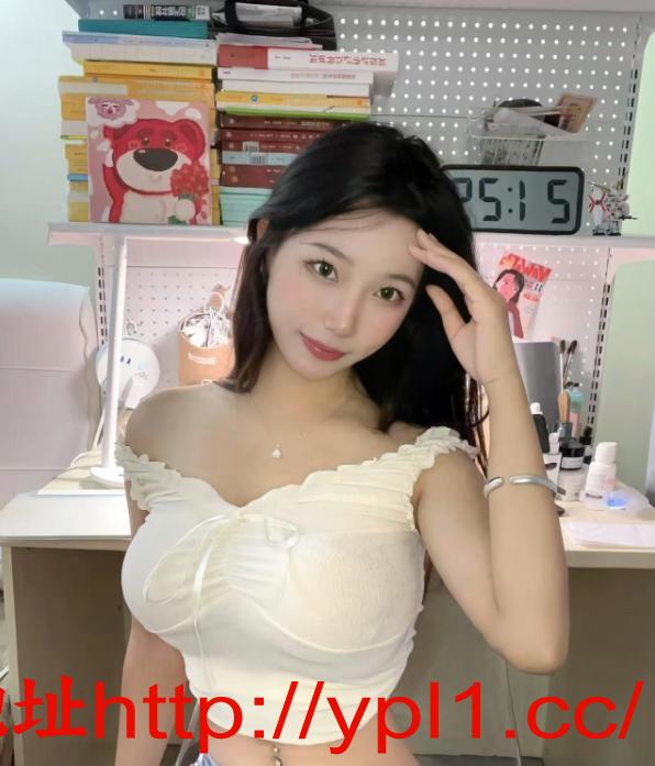 武侯区23岁馒头逼敏感刚下海内向床上反差