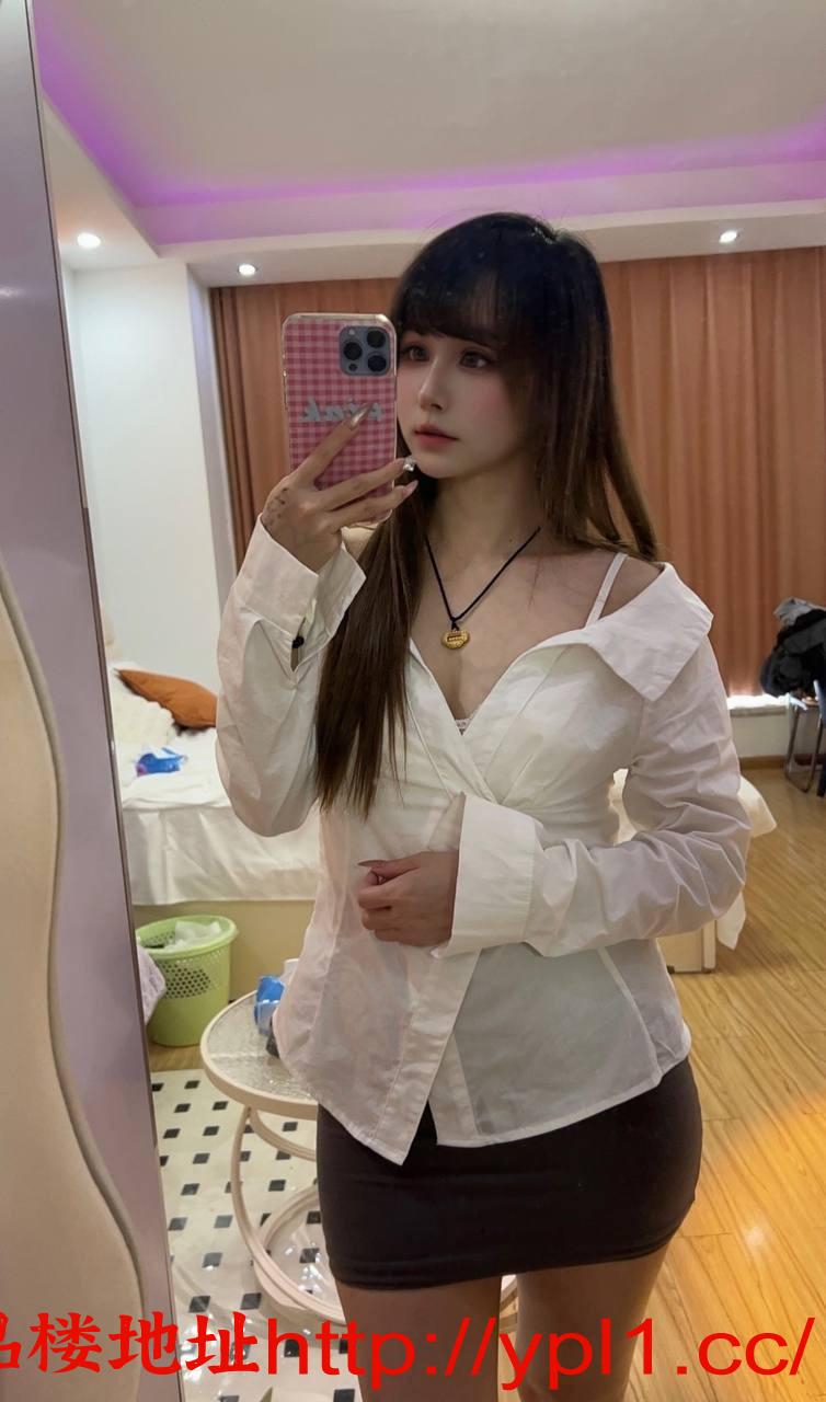 纯欲胸大性感妹妹