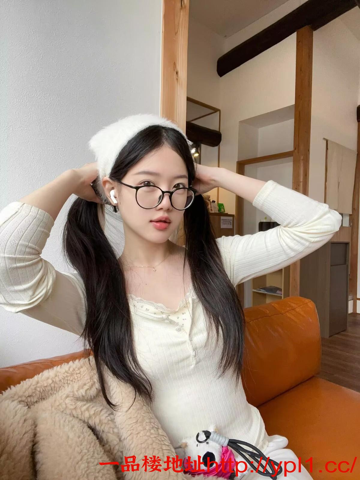 极品清纯巨乳新来妹妹(可外出)