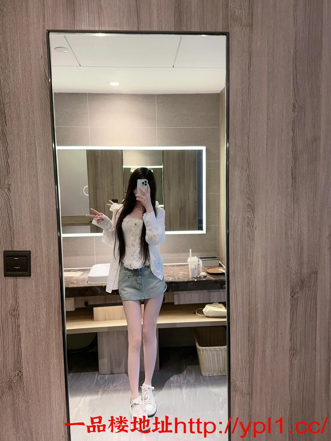 清纯嫩妹刚出社会年轻又嫩