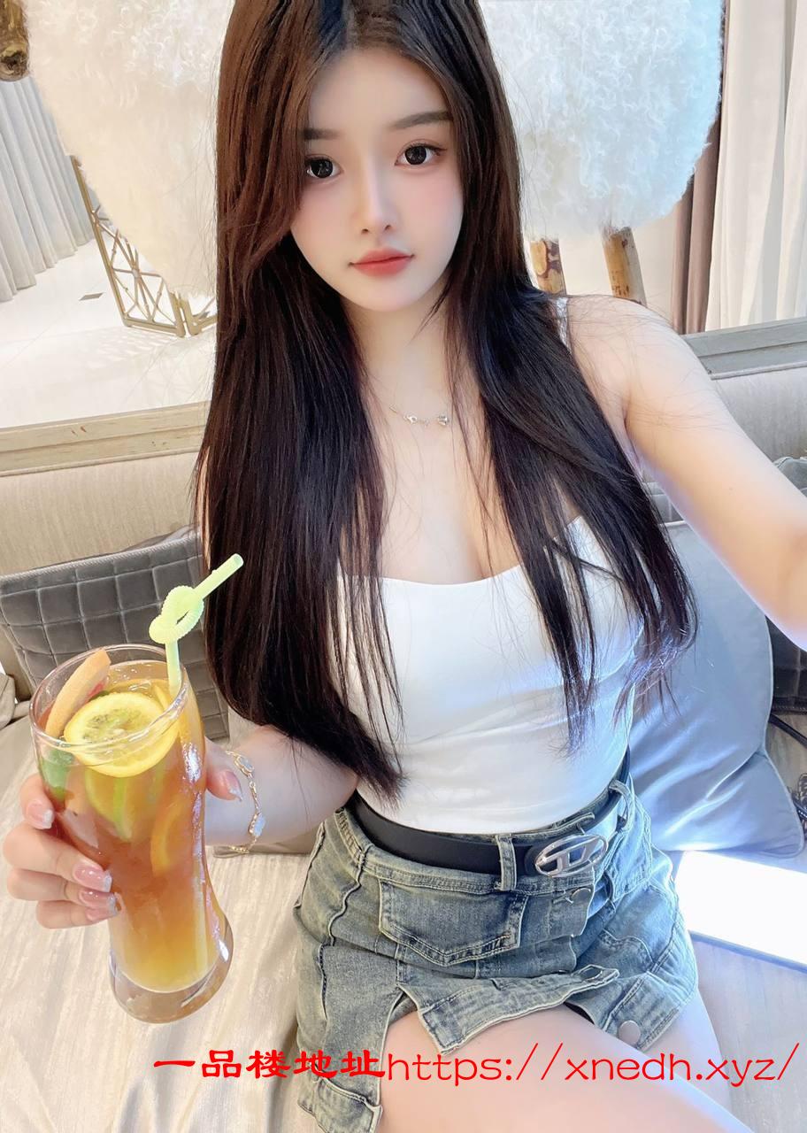 童颜巨乳大长腿嫩