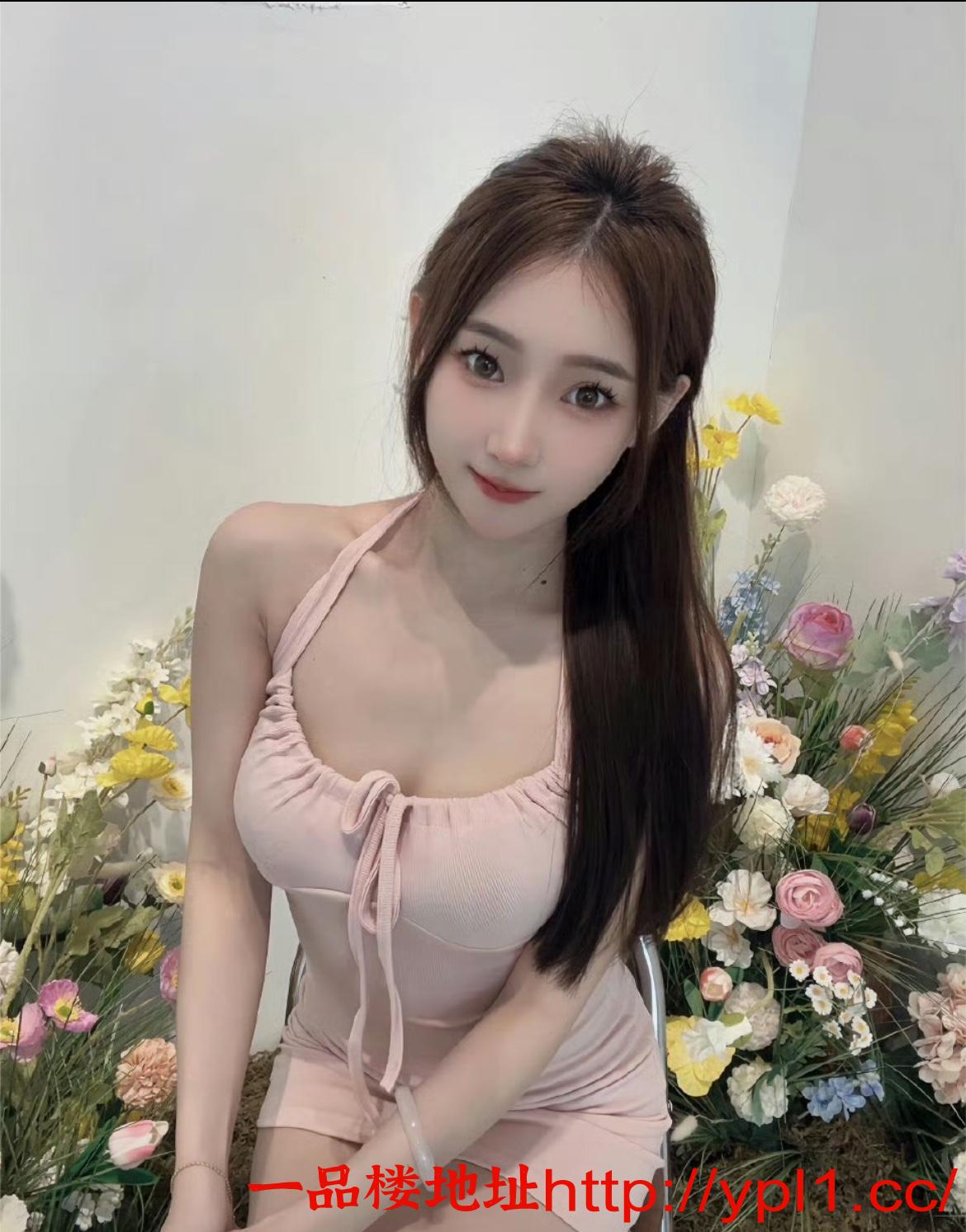 表面看着文静 上床让人受不了