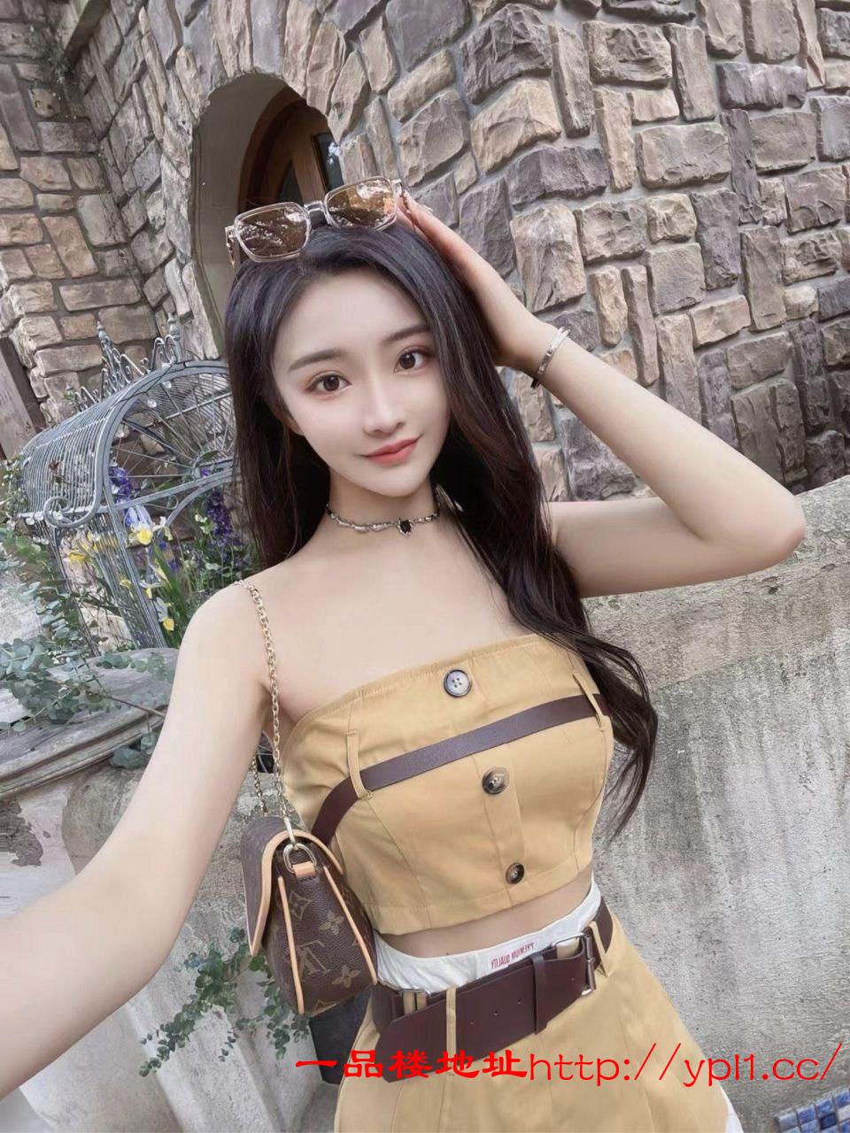 区蝴蝶B，不仅粉还嫩水好多