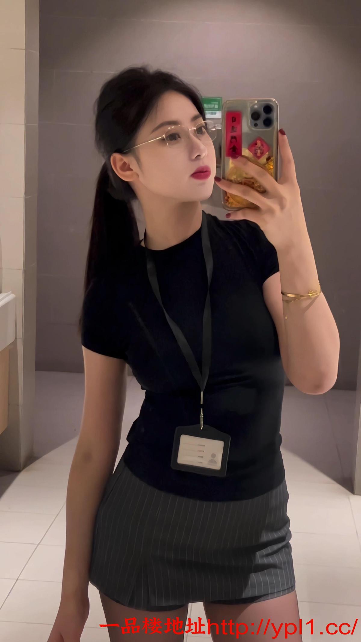 乌市表面清纯，其实很骚，姿势多多